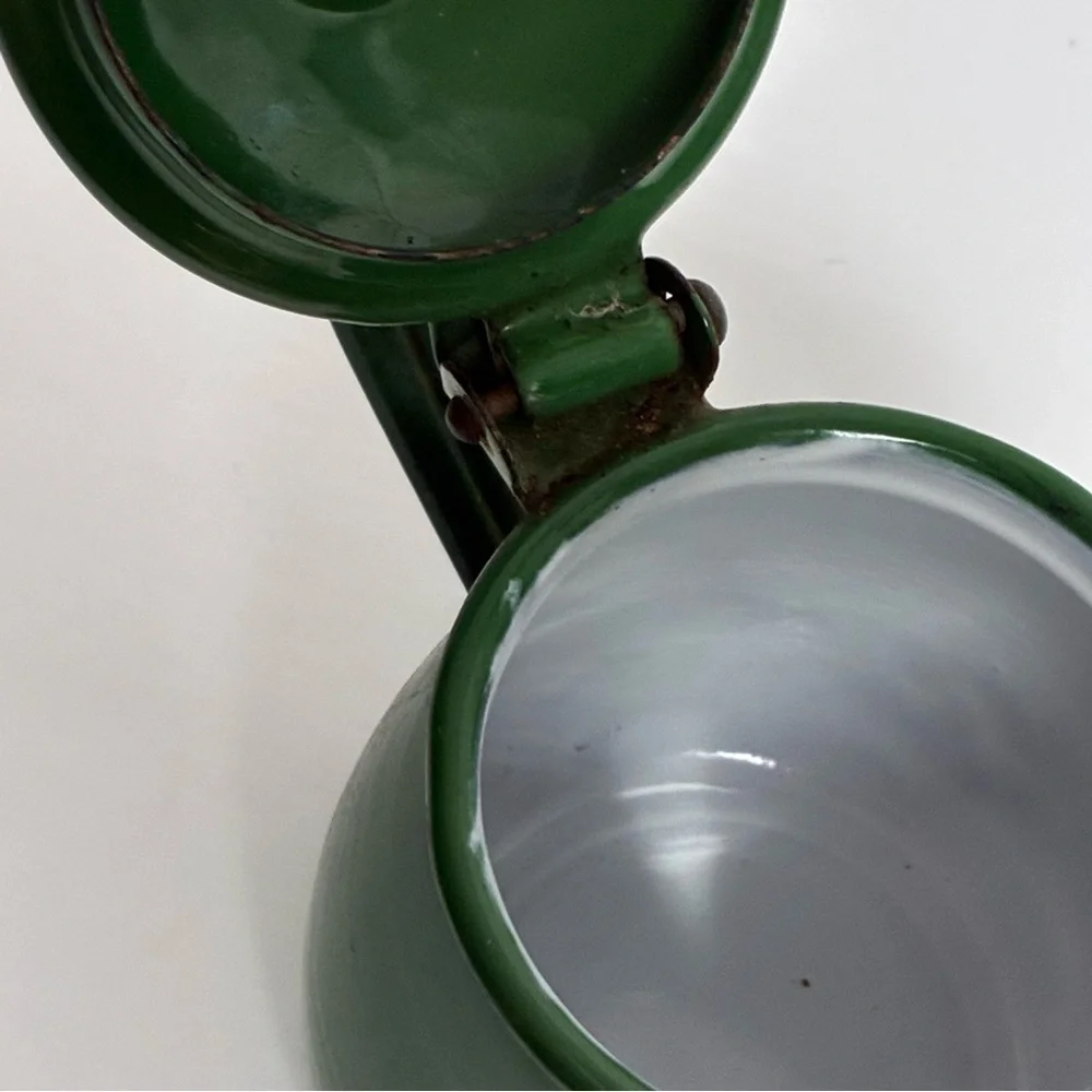 Teapot 4in X 5.5in Green Metal Hinged Vintage